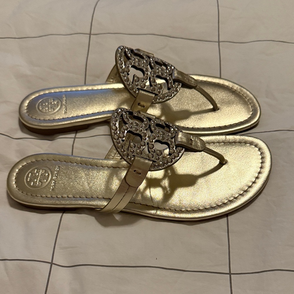 Tory Burch Miller Sandals Gold with Crystal Medallion Size 8.5 - Picture 3 of 7